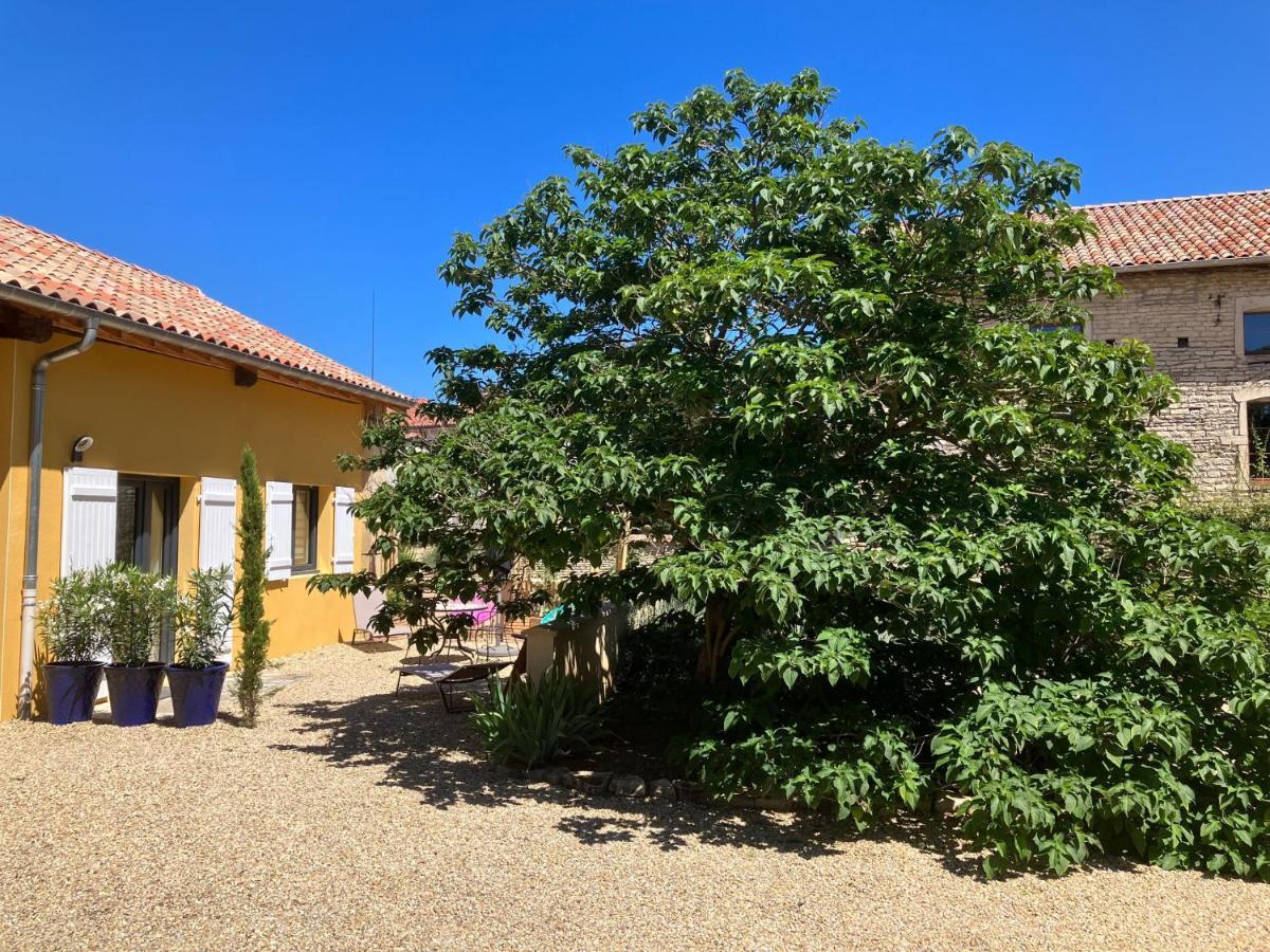Le Clos De Quintaine Gites De Charme Clesse  ภายนอก รูปภาพ