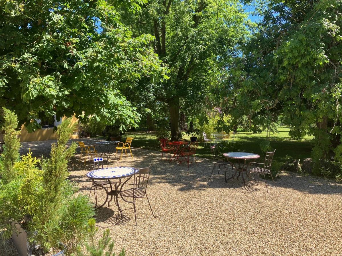 Le Clos De Quintaine Gites De Charme Clesse  ภายนอก รูปภาพ